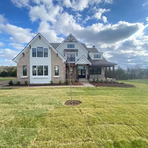 138 Jones Ln, Hendersonville, TN 37075