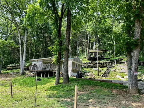 1162 Rock Bridge Rd, Bethpage, TN 37022 photo 2