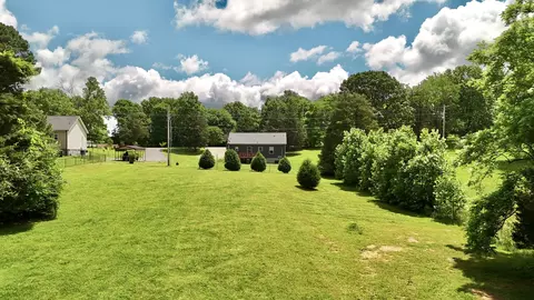110 Saw Mill Rd, Dickson, TN 37055 photo 8