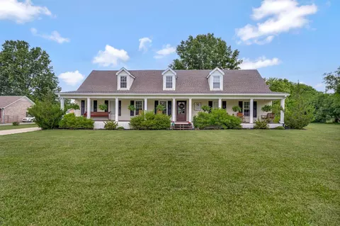 1306 Malvern Dr, Murfreesboro, TN 37129