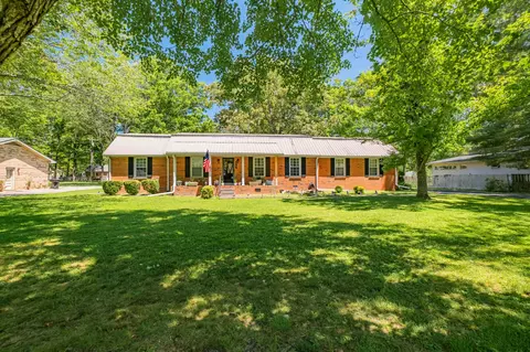 504 Sharondale Dr, Tullahoma, TN 37388