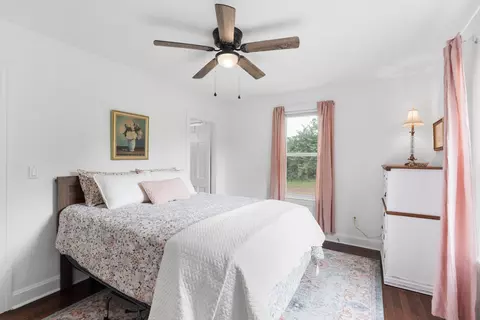 Bedroom - 788 E Main St, Gallatin, TN 37066 photo 4 of 4
