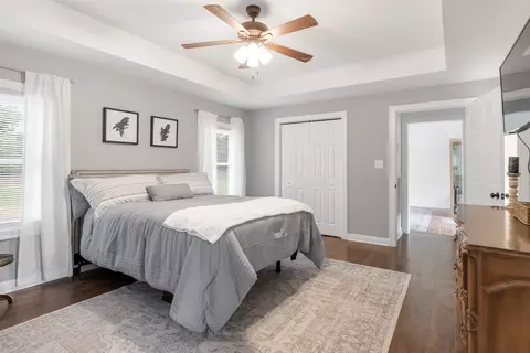 Bedroom - 788 E Main St, Gallatin, TN 37066 photo 2 of 4