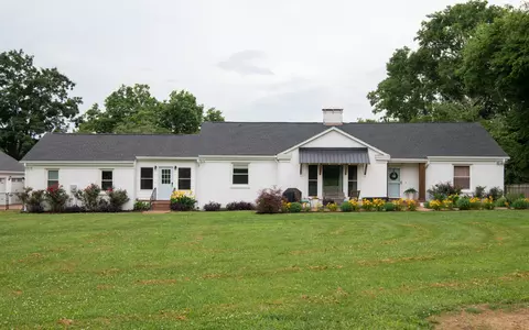 Exterior - 788 E Main St, Gallatin, TN 37066 photo 12 of 14