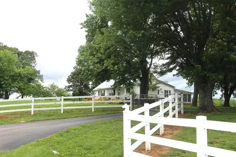 1020 Ferrells Loop Rd, Beechgrove, TN 37018 photo 2