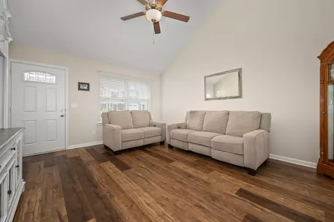 4713 Pompano Ln, Murfreesboro, TN 37128 photo 2