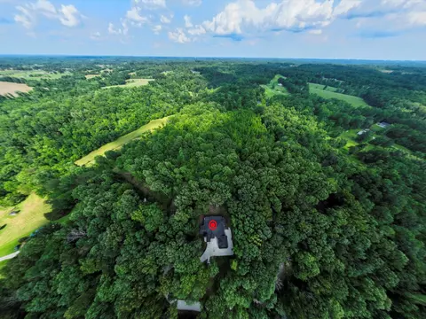 View/Area - 1288 Rogues Fork Rd, Bethpage, TN 37022 photo 6 of 9