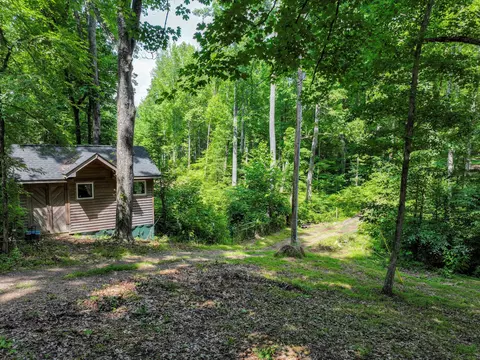 Exterior - 1288 Rogues Fork Rd, Bethpage, TN 37022 photo 11 of 20