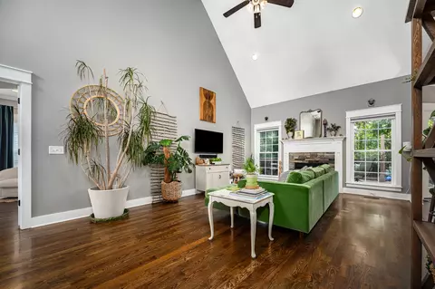 541 Piccadilly Dr, Murfreesboro, TN 37128 photo 7