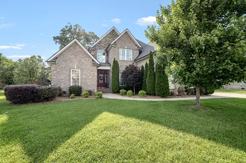 541 Piccadilly Dr, Murfreesboro, TN 37128 photo 2