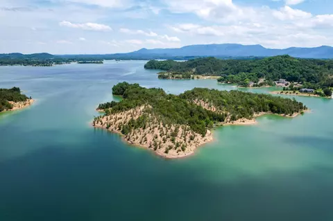 0 Douglas Lake Is, Sevierville, TN 37876