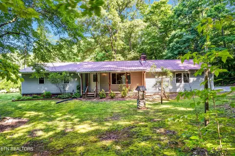 152 Spring Ln, Philadelphia, TN 37846