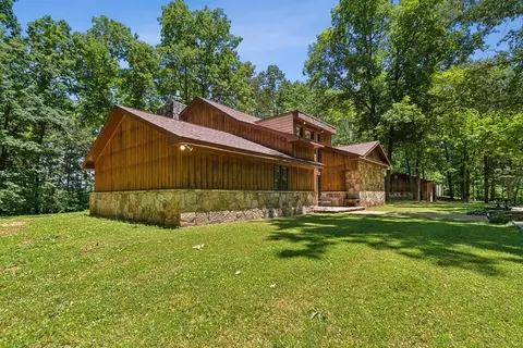 Exterior - 481 Winding Path, Winchester, TN 37398 photo 12 of 15
