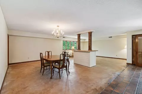 Dining - 481 Winding Path, Winchester, TN 37398 photo 3 of 4