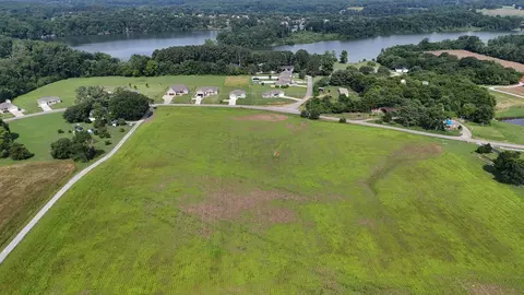 View/Area - 481 Winding Path, Winchester, TN 37398 photo 12 of 19