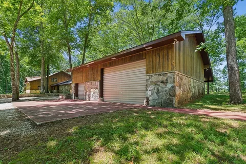 Exterior - 481 Winding Path, Winchester, TN 37398 photo 8 of 15