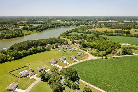 View/Area - 481 Winding Path, Winchester, TN 37398 photo 11 of 19