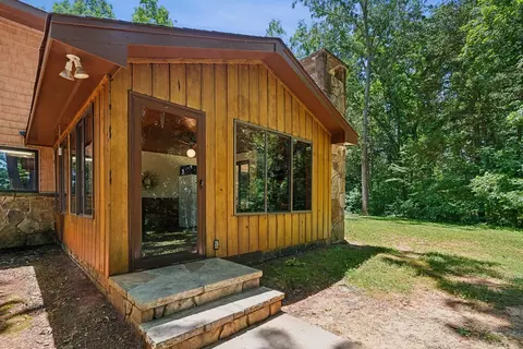 Exterior - 481 Winding Path, Winchester, TN 37398 photo 4 of 15