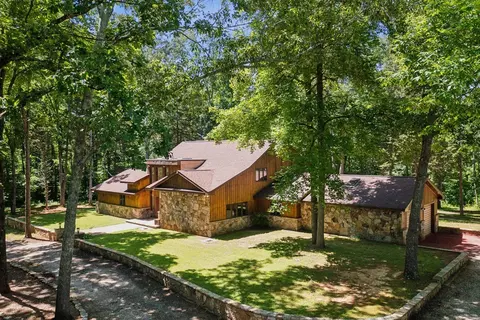 Exterior - 481 Winding Path, Winchester, TN 37398 photo 9 of 15