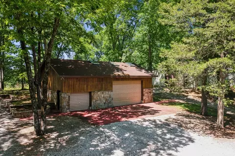 Exterior - 481 Winding Path, Winchester, TN 37398 photo 10 of 15