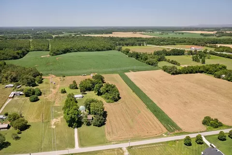 View/Area - 481 Winding Path, Winchester, TN 37398 photo 1 of 19