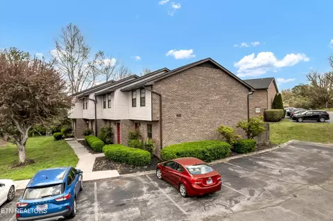 7300 Old Clinton Pike #A, Knoxville, TN 37921