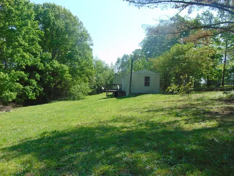 184 Cemetery Rd, Lawrenceburg, TN 38464