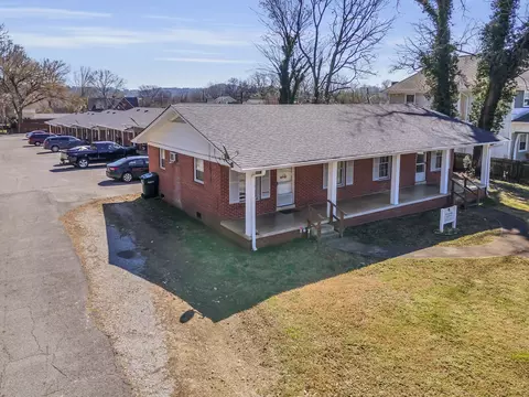 Exterior - 123 S Sam Davis Ave, Pulaski, TN 38478 photo 7 of 11