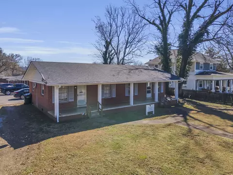 Exterior - 123 S Sam Davis Ave, Pulaski, TN 38478 photo 10 of 11