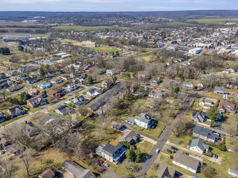 View/Area - 123 S Sam Davis Ave, Pulaski, TN 38478 photo 9 of 10