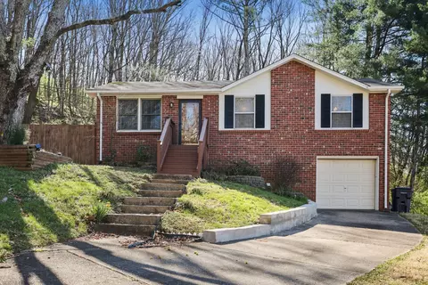 662 Hicks Rd, Nashville, TN 37221