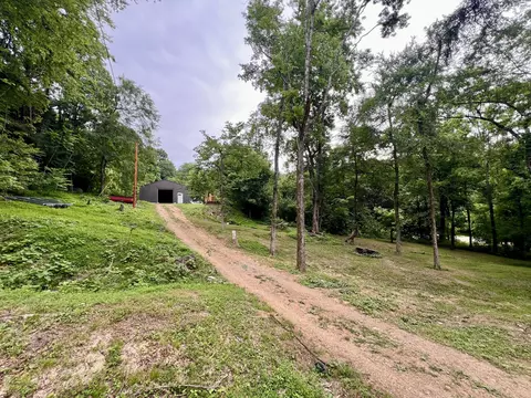 1173 Cedar Hurst Ln, Pulaski, TN 38478