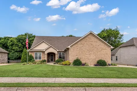 3243 Mecklenburg Dr, Columbia, TN 38401