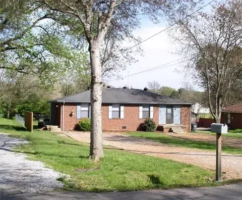 920 Idlewild Dr, Madison, TN 37115