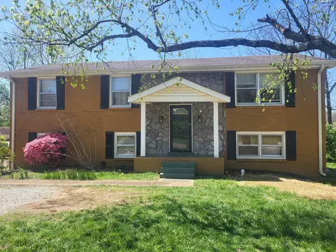 421 Cedarcliff Rd, Antioch, TN 37013
