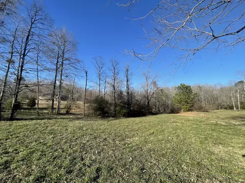 0 Defeated Creek Rd, Centerville, TN 37033