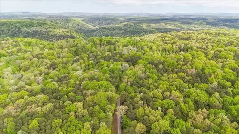 8981 Big Bend Rd, Signal Mountain, TN 37377
