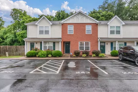 243 Shoshone Pl, Murfreesboro, TN 37128