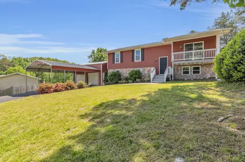 7300 Asteroid Ln, Harrison, TN 37341