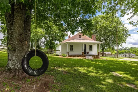 1108 Pruitt Ln, Gallatin, TN 37066