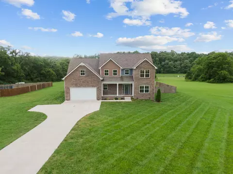 276 Indian Creek Rd, Cumberland Furnace, TN 37051