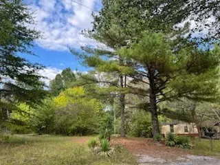 1005 Valencia Ct, Ashland City, TN 37015