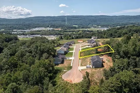 211 Mockingbird Ln, Dayton, TN 37321