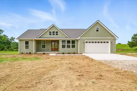 144 Bilbrey Rd, Livingston, TN 38570
