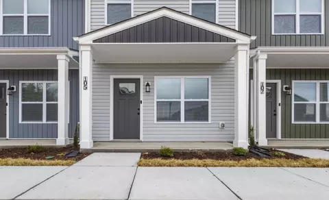 105 Front Ridge Cir, Clarksville, TN 37040