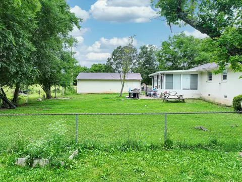 1077 Weeks Rd, Murfreesboro, TN 37127 photo 32