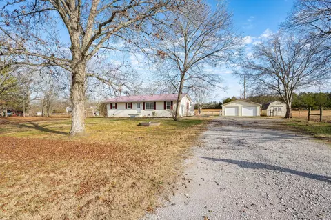 1077 Weeks Rd, Murfreesboro, TN 37127 photo 4
