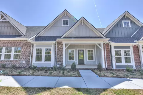 738 Coburg St, Gallatin, TN 37066