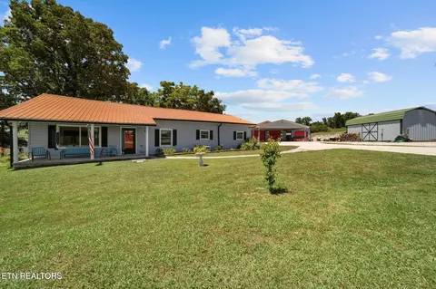 1016 Swan Pond Circle Rd, Harriman, TN 37748