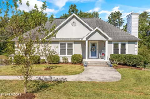109 Dalton Ln, Clinton, TN 37716
